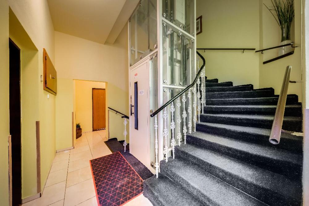 Apartment Amandment 프라하 외부 사진